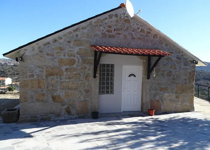 Quinta Do Cruzeiro * Mata (Fornos de Algodres)